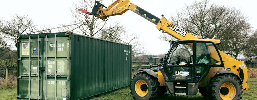 Telehandler & Trailer